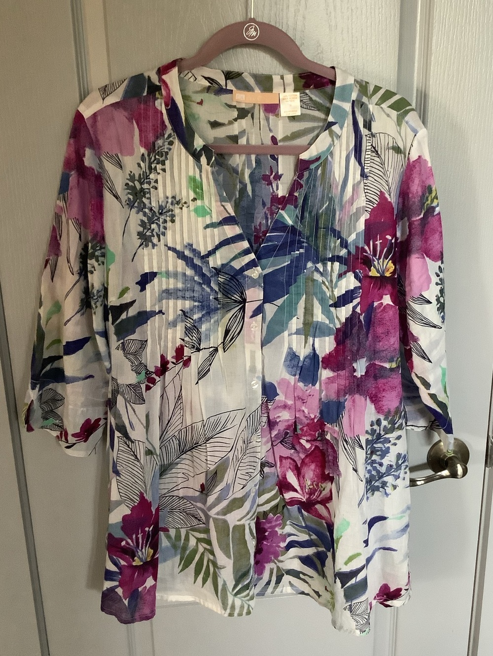White Floral Pleated V-Neck Tunic with Purple & Blue Blooms